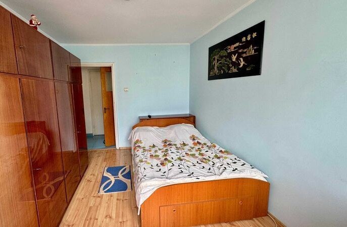 Obor, Colentina, str. Masina de Paine, langa metroul Obor,