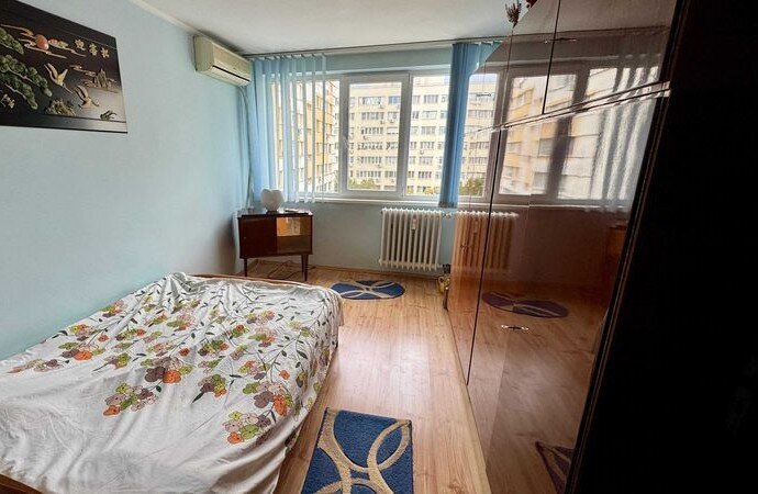 Obor, Colentina, str. Masina de Paine, langa metroul Obor,